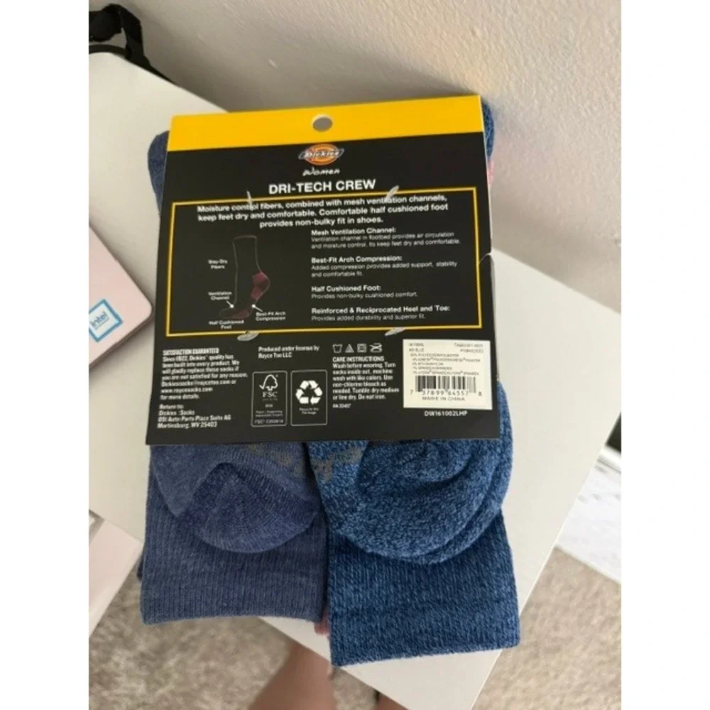 Dickies Womens Dri-Tech Crew Socks 2 Pair Blue Pink Aztec Pattern DW161002LHP